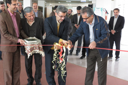 نمایشگاه نقاشی و خوشنویسی افتتاح شد