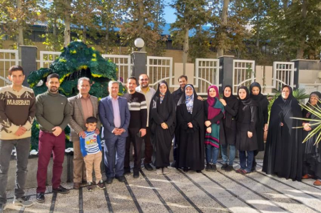 سفر زیارتی همکاران جهادگر واحد صنعتی اصفهان به مشهد مقدس