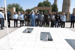 ویژه برنامه دفاع مقدس ، تجدید میثاق با شهدا و نمایشگاه دستاوردهای واحد صنعتی اصفهان در دوران دفاع مقدس( ۲ مهرماه)